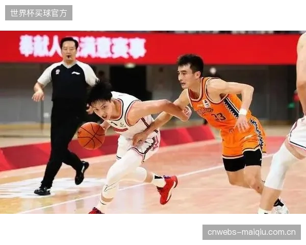 上海男篮等球队主动回应传闻，强调伤病属竞技体育常规。